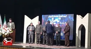 تجلیل از هنرمندان نمایش بزرگ میدانی نامیرا در تبریز