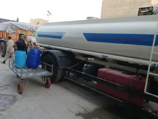 استقرار تانکر آبرسان اداره کل امور عشایر استان در کربلا