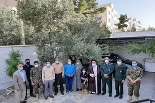 دیدار فرمانده سپاه ناحیه با خانواده اهداکننده عضو در سمنان