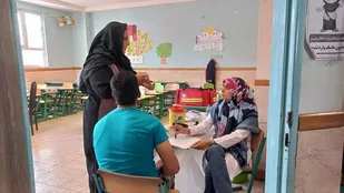ارائه خدمات پزشکی رایگان توسط گروه های جهادی در شهرک امید  ملارد