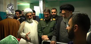 دیدار فرمانده سپاه فتح با مصدومان حادثه تروریستی در یاسوج (+ فیلم)