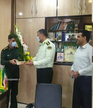حضور فرمانده انتظامی آبادان در ستاد ناحیه مقاومت بسیج