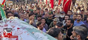 تشییع باشکوه پیکر مطهر پاسدار شهید &laquo;حسین محمودی&raquo; با حضور گسترده مردم و مسئولان شهرستان دلفان