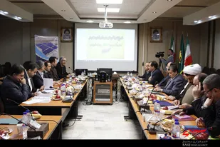 جلسه مشترک مجمع نمایندگان و مدیران صنعت آب و برق استان همدان