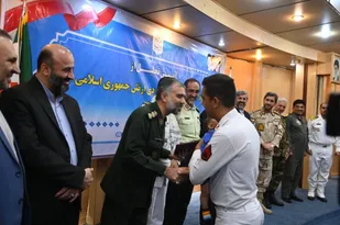 آئین تجلیل از ناوگروه ۸۶ نیروی دریایی راهبری ارتش جمهوری اسلامی ایران