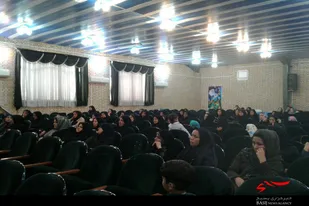 نشست طرح کرامت والدین دانش&zwnj;آموزان واحد مقاومت سعادت ملایر
