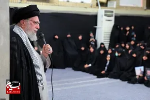 رهبر معظم انقلاب: جمهوری اسلامی استحکام بی&zwnj;نظیر پایه&zwnj;های نظام و کشور را به دنیا نشان داد