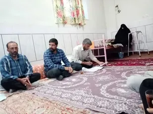 دیداررزمندگان گردان۱۰۶امام حسین علیه السلام باخانواده شهید نعمت الله کریمی و شهیده اعظم کریمی