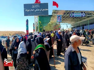 موکب مجموعه فرهنگی امام جواد(ع) در مسیر پیاده&zwnj;روی زائران برپا شد