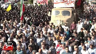 تشییع پیکر مطهر دو شهید تازه تفحص شده در کرج+فیلم