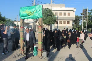 اعزام 90 نفر از خانواده معظم شهدا به مشهد مقدس