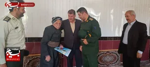 اعضای شورای تامین اشنویه با خانواده شهید موسی چبرآباد دیدار کردند