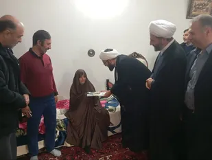 دیدار مسئول حوزه نمایندگی ولی&zwnj;فقیه در جهاد کشاورزی آذربایجان شرقی با خانواده شهید محمود فلاحی