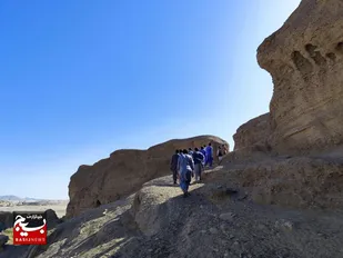 پیاده&zwnj;روی و کوهپیمایی بسیجیان به مناسبت هفته بسیج