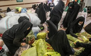 جمع آوری کمک برای جبهه مقاومت