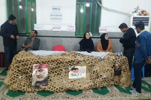 برپای ۲ میزخدمت توسط بسیجیان زاهدانی