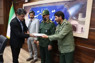 فرماندهان پایگاه&zwnj;های مقاومت بسیج بخش مرکزی بهاباد تجلیل شدند