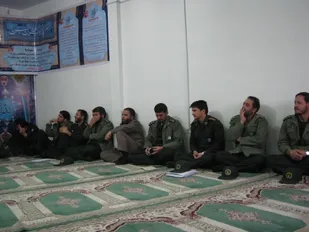 نجات جامعه در گرو شناخت کامل قرآن و عمل به آن است
