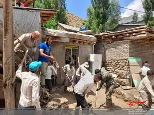 کمک رسانی به سیل زدگان روستای ناریان طالقان