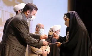 درخشش کانون شعر و ادب دانشگاه آزاد اسلامی شاهرود به عنوان کانون برتر دانشگاهی