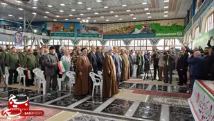 آغاز باشکوه دهه فجر در گیلان با تجلیل از مقام شهدا