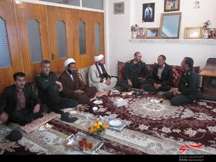 پیشکسوتان سپاه و بسیج گنجینه تجارب ارزشمند هستند