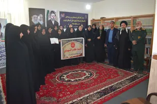 دیدار کمیته خادم&zwnj;الشهدای بسیج گیلانغرب با امام جمعه این شهرستان