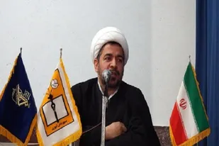 هر کجا از رهبری تبعیت نکردیم کشور آسیب دید