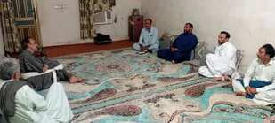 همدلی با طوایف؛ نشست صمیمی فرمانده حوزه بسیج چابهار با سرطایفه آهورانی