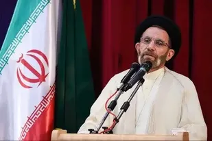 دشمنی آمریکا با ایران ذاتی است / تعرض به مرجعیت، اعلام جنگ با جهان اسلام است