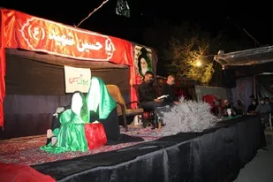 کنگره شعر "پروانه حسین (ع) در جهرم برگزار شد