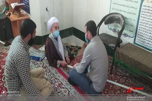 فرمانده نیروی مقاومت بسیج سپاه ناحیه شهرستان سرخه با امام جماعت مسجد امام هادی (ع) دیدار کرد
