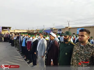 مراسم صبحگاه مشترک یگان های ،نظامی ،انتظامی،بسیجیان،در گردان امام علی ماهان