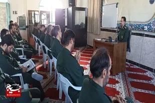 برگزاری نشست بصیرتی کارکنان سپاه نهاوند