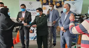 مراسم تجلیل از معلمان بسیجی کارون