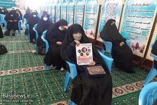 شهدا با خون خود عزت، سربلندی و افتخار را برای ملت ایران به ارمغان آوردند