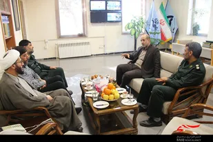 دیدار مسئولین سپاه انصارالحسین(ع) با مدیرکل مرکز صدا و سیمای مرکز همدان