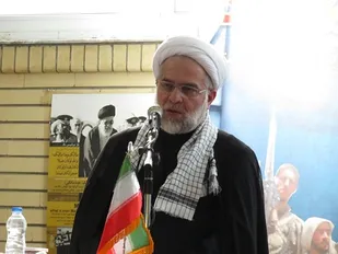 زنان ایثارگر هشت سال دفاع مقدس سربازان خط مقدم انقلاب بودند