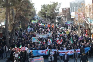 نمایش اتحاد و همبستگی مردم خلیل آباد در راهپیمایی یوم الله ۲۲ بهمن