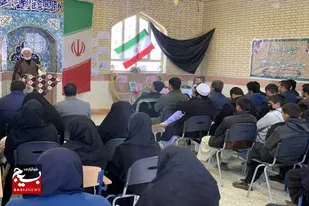 نشست جهاد تبیین برای دانش آموزان شهرستان تفتان