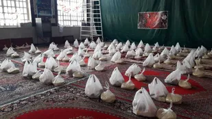 تهیه و توزیع ۱۰۰ بسته معیشتی در روستای ابرسج شاهرود+ تصاویر