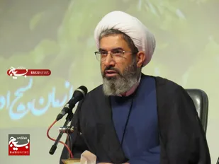 ملت ایران با ولایت، شکست&zwnj;ناپذیرترین امت تاریخ اسلام است