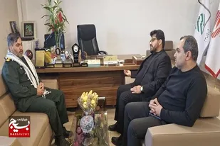 تأکید فرمانده ناحیه مقاومت بسیج هامون بر نقش بسیج در پشتیبانی از توسعه اقتصادی شهرستان در دیدار با مدیرعامل شهر رامشار