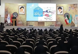 همایش شکوه و مقاومت بانوان بسیجی استان قم برگزار شد
