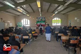 آغاز باشکوه دهه فجر در تفتان با حضور فرماندهان نظامی و اعضای شورای شهرستان