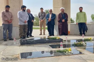 وحدت و بصیرت جامعه در لوای رهبر مجتهد عامل شکست دشمنان است