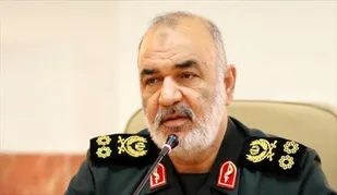 پیام تبریک فرمانده کل سپاه به وزیر بهداشت/وزارت بهداشت پیشتاز جهانی نبرد با ویروس کروناست