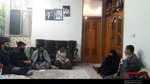 دیدار باخانواده روحانی شهید عبادی در لردگان