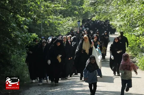 حضور ۲۵۶ هزار دختر بسیجی در همایش سراسری کوهپیمایی / تجلی نشاط و هویت انقلابی دختران در طلیعه دهه کرامت