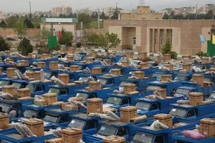 اهدا ۳۰۰ سری جهیزیه در قالب نهضت کمک مومنانه